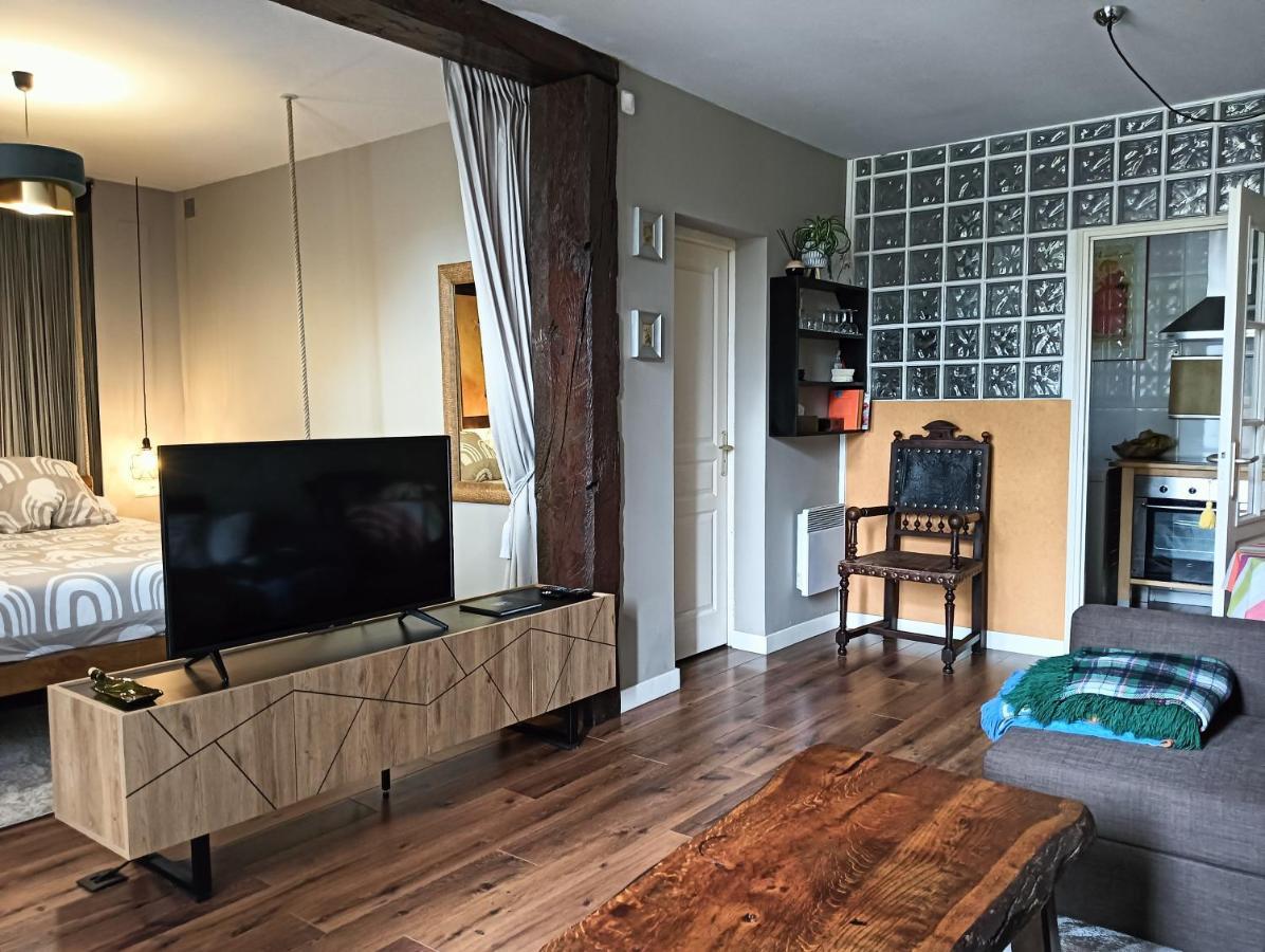 Apartment Chatescos - Estudio En Chateau