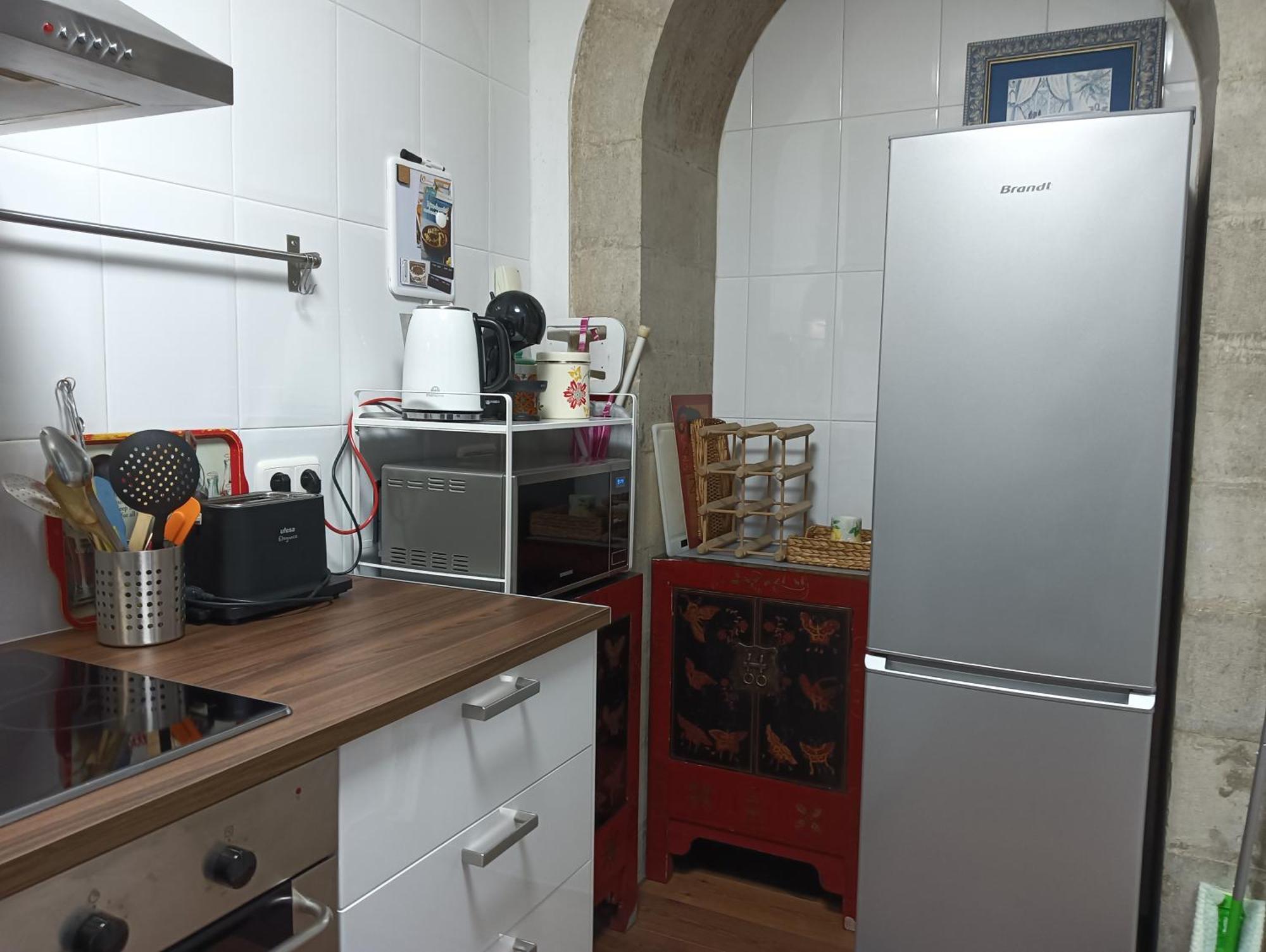 Chatescos - Estudio En Chateau * Escos